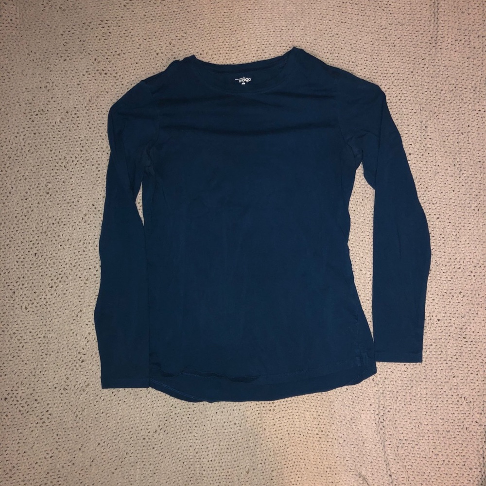 Dark navy blue long sleeve tee